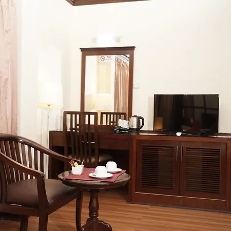 Grand Business Inn Bangkok Extérieur photo